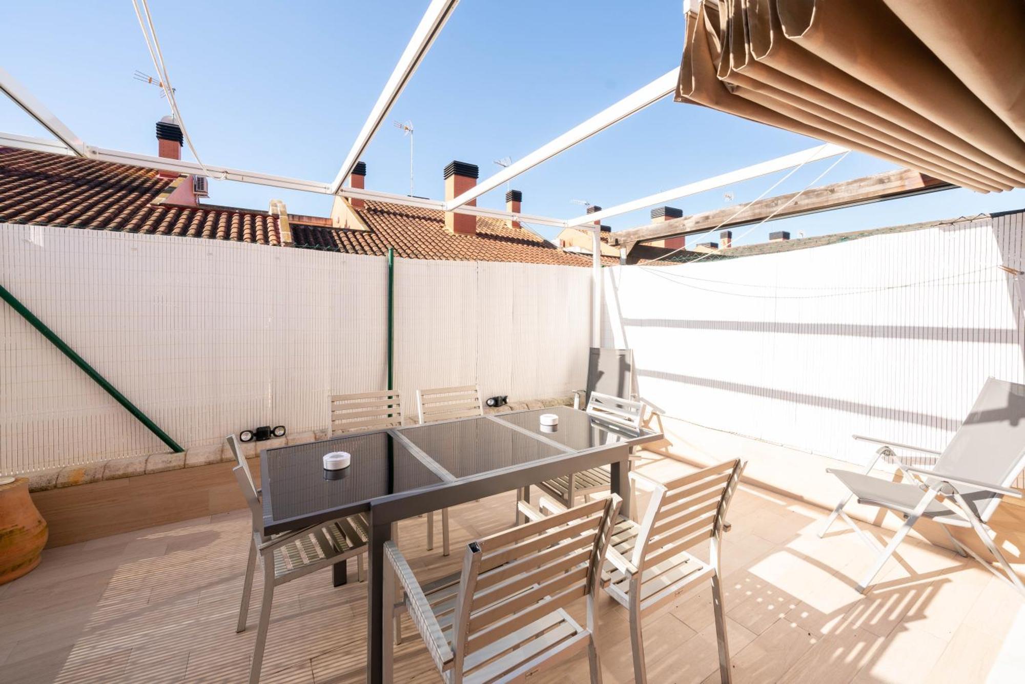 Apartamentos Go- Chalet Calera, Parking Gratuito Arroyo de la Encomienda Zewnętrze zdjęcie